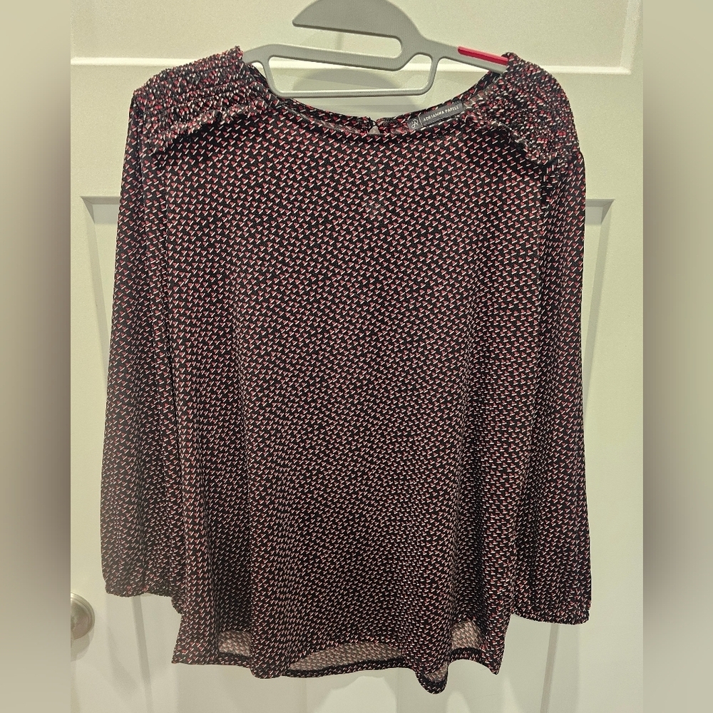 Adrianna Papell Women’s L Blouse Black Red Geometric Print Long Sleeve Top